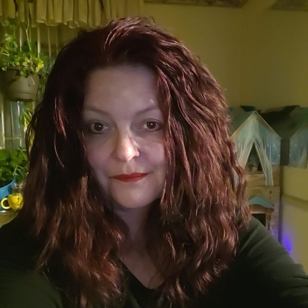 Meet your Posher, Denise